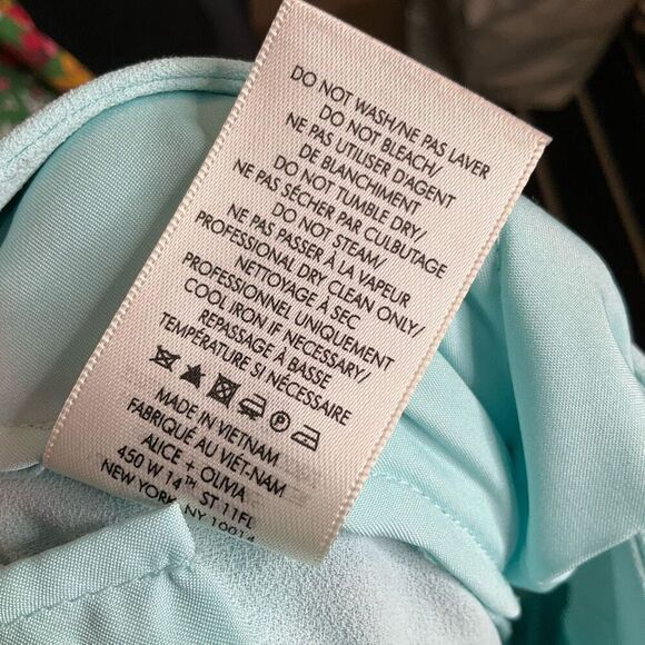 Alice + Olivia Dylan Pant - Picture 9 of 11